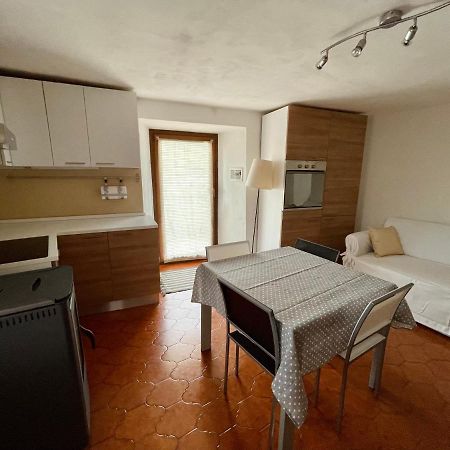Maison Merlot Apartment Аоста Екстериор снимка