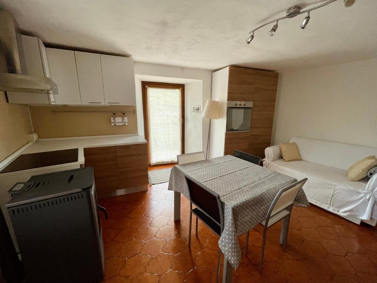Maison Merlot Apartment Аоста Екстериор снимка